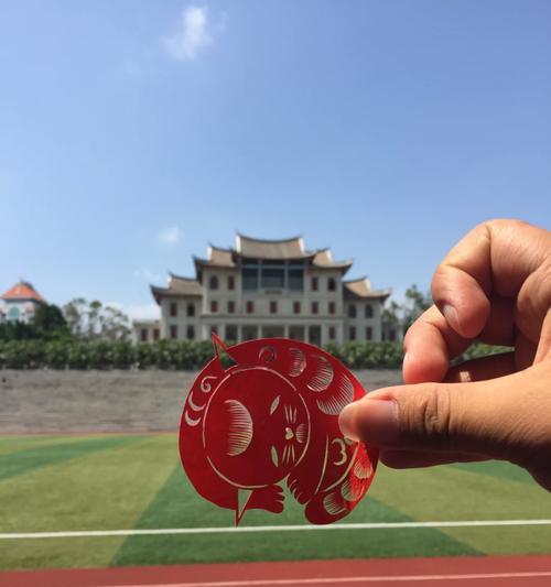 任天堂剪纸攻略（用剪纸玩转任天堂游戏，发现创意的魔力）